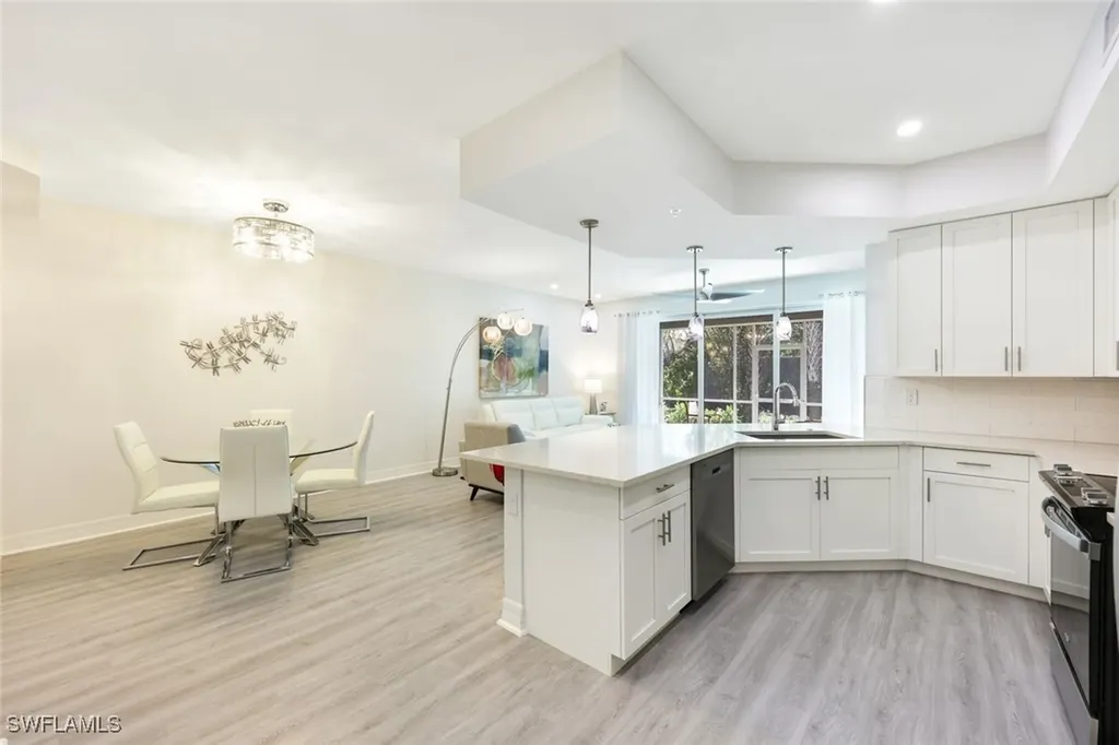 262 Indies Drive E Naples FL 34114