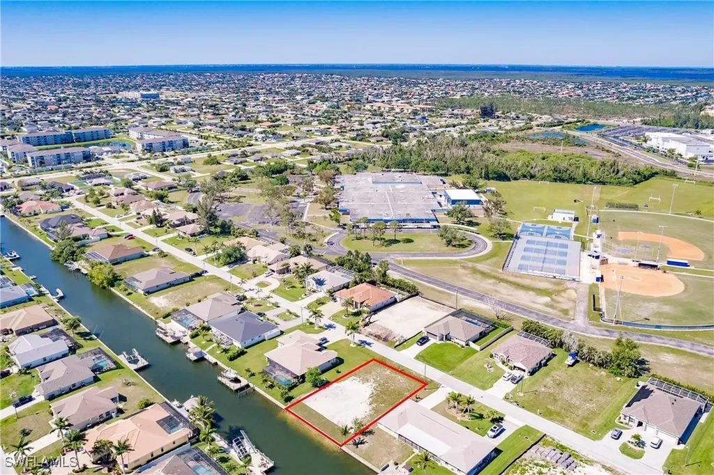 3429 SW 17th Place Cape Coral FL 33914