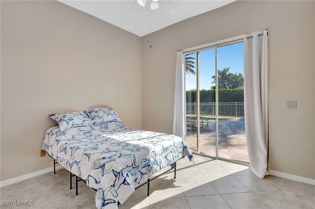 2024 Imperial Circle Naples FL 34110