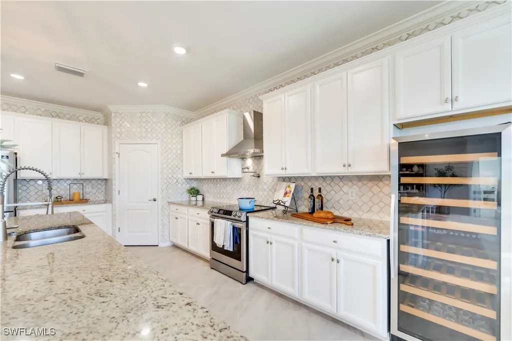 17568 Kinzie Lane Estero FL 33928