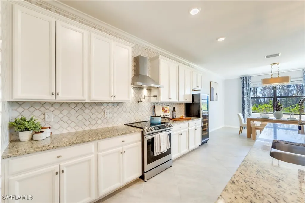 17568 Kinzie Lane Estero FL 33928