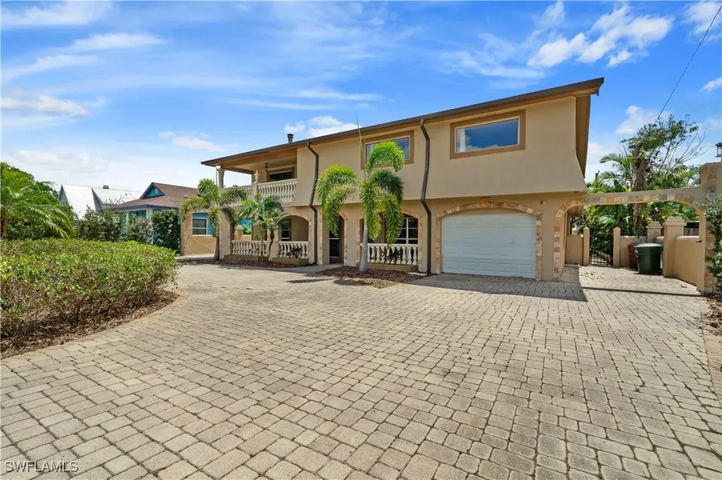 1434 Alhambra Drive Fort Myers FL 33901