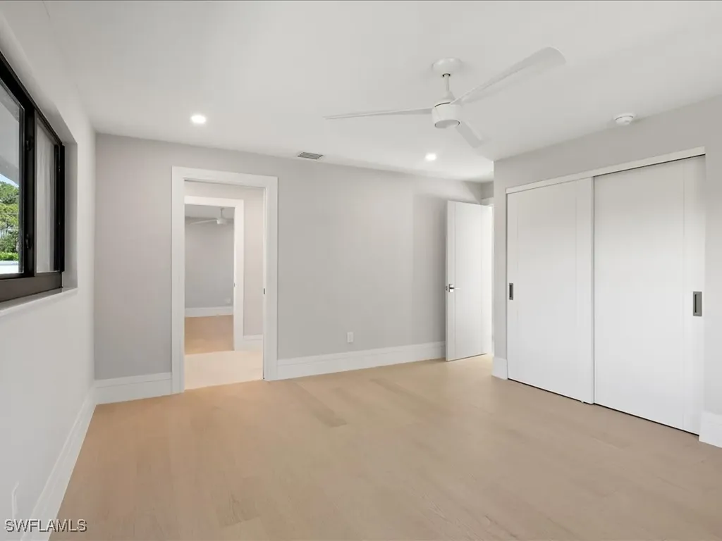 518 Cypress Way E Naples FL 34110