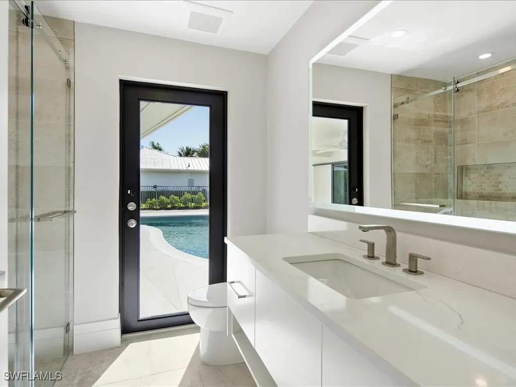 518 Cypress Way E Naples FL 34110