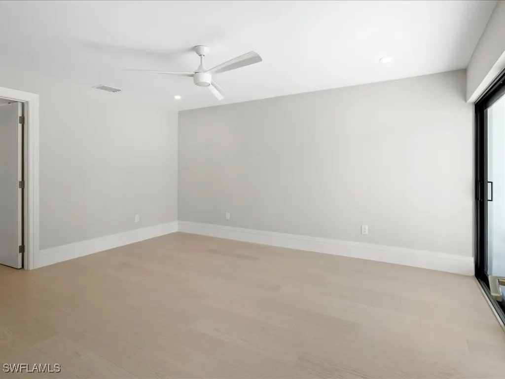 518 Cypress Way E Naples FL 34110