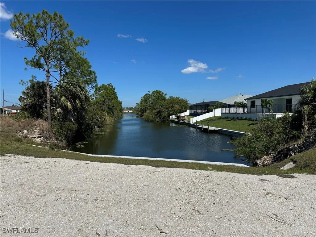 2111 NE 41st Street Cape Coral FL 33909