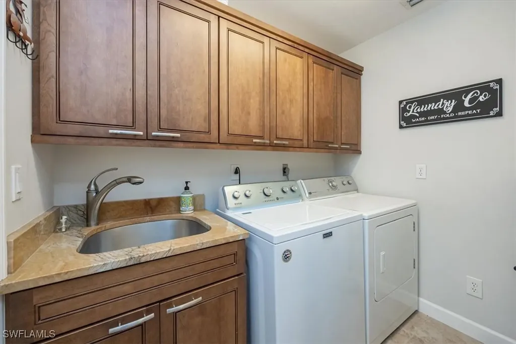 136 Old Tamiami Trail Naples FL 34110
