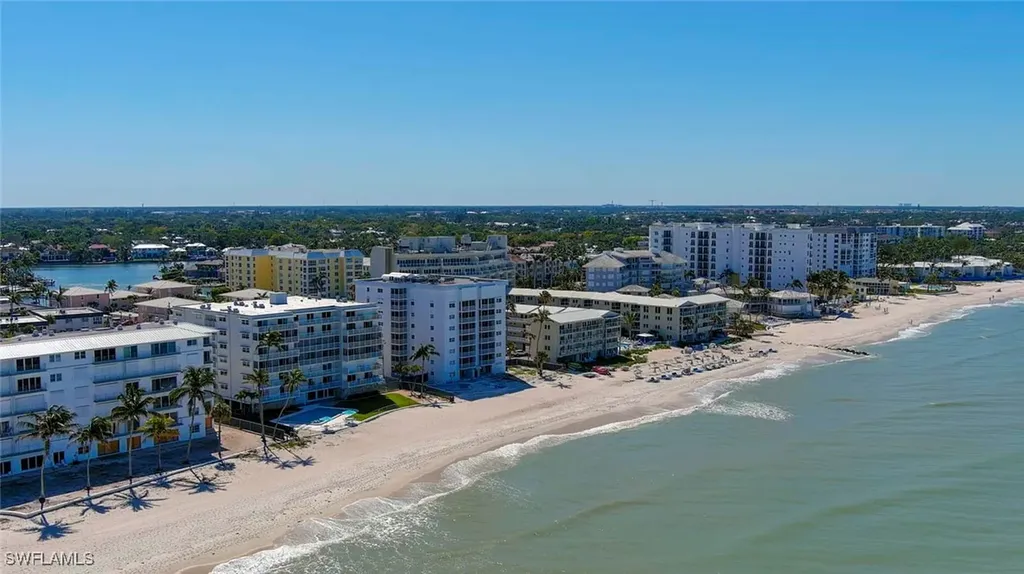1977 Gulf Shore Boulevard N Naples FL 34102