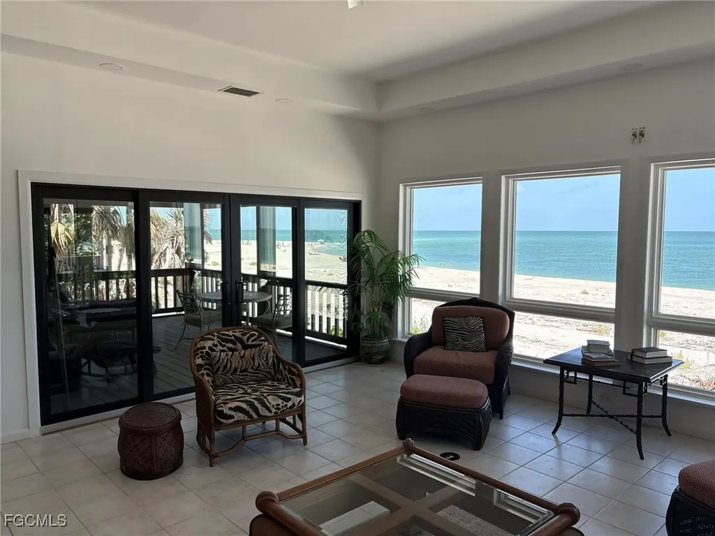 484 Gulf Bend Drive Captiva FL 33924