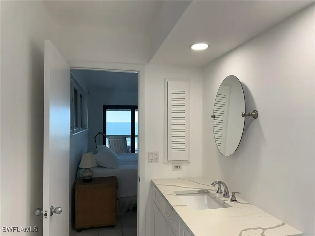 484 Gulf Bend Drive Captiva FL 33924