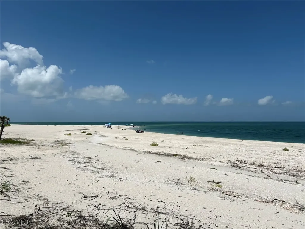 484 Gulf Bend Drive Captiva FL 33924