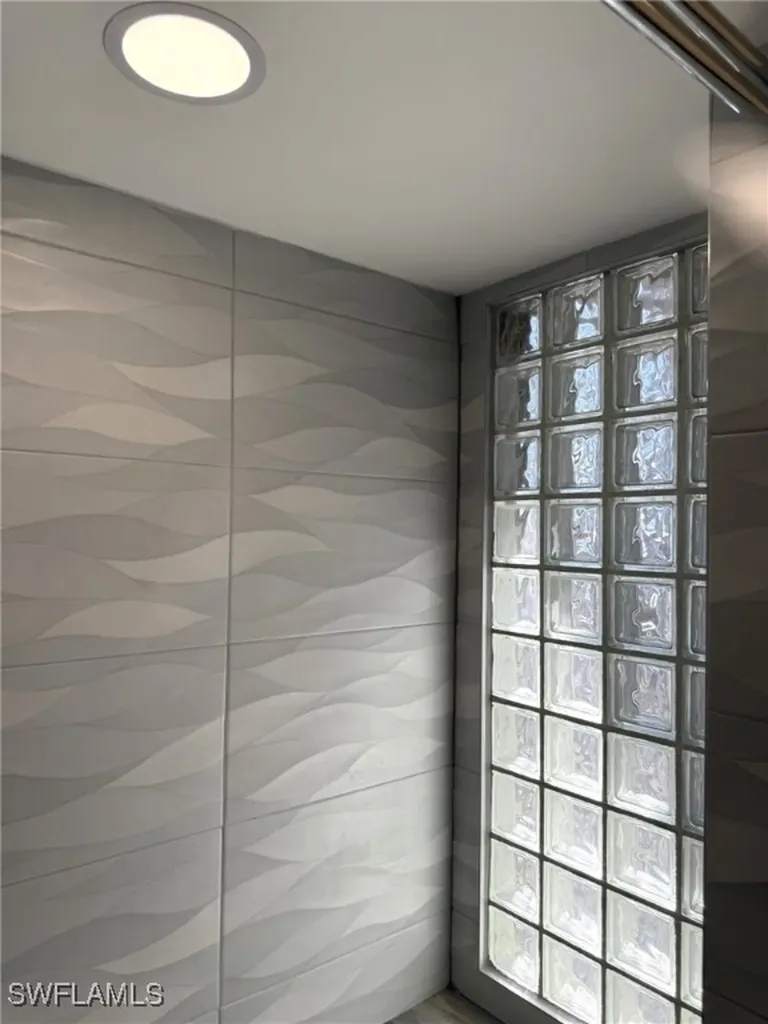 484 Gulf Bend Drive Captiva FL 33924