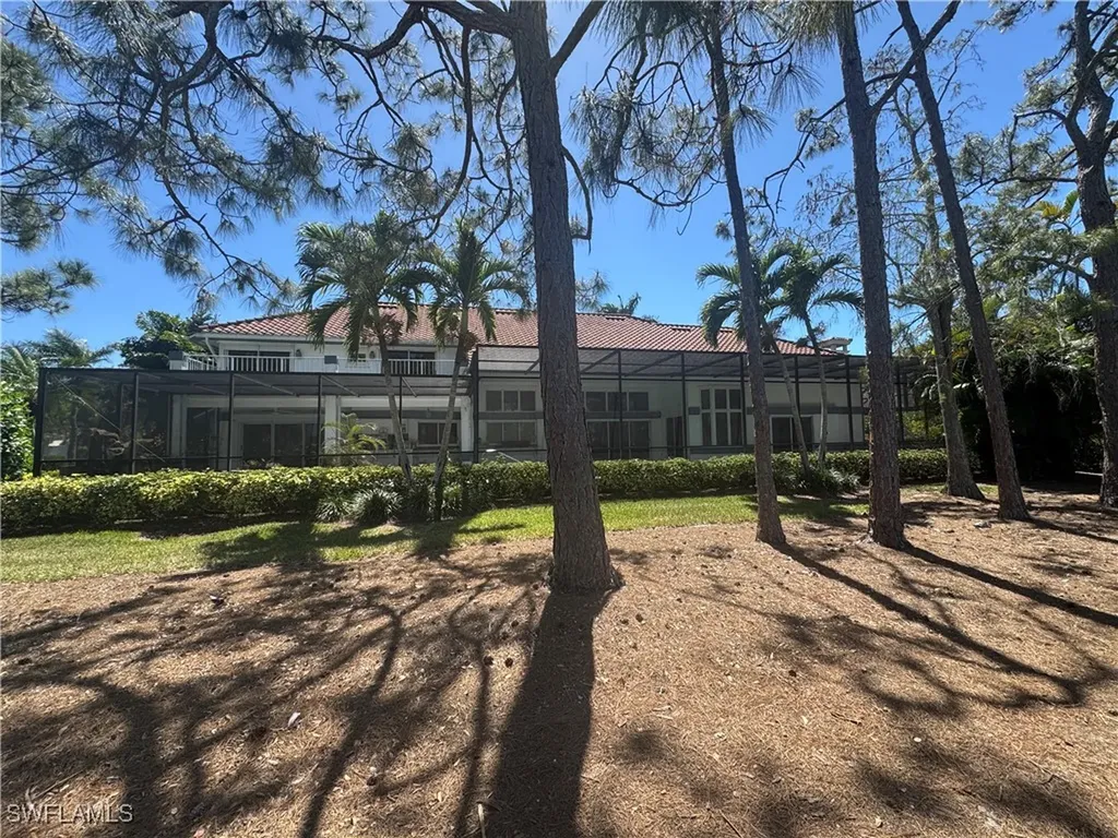 Naples FL, 164 Edgemere Way S