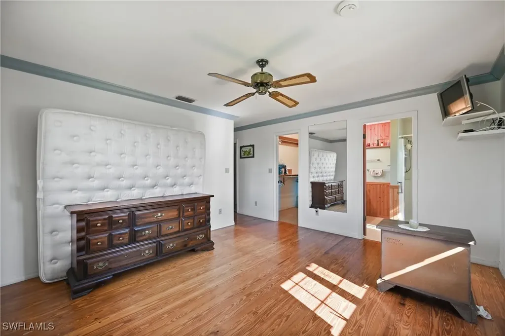 103 Tahiti Circle Naples FL 34113