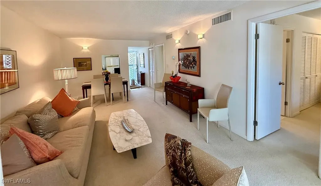 1900 Alamanda Drive Naples FL 34102