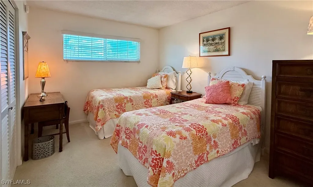 1900 Alamanda Drive Naples FL 34102
