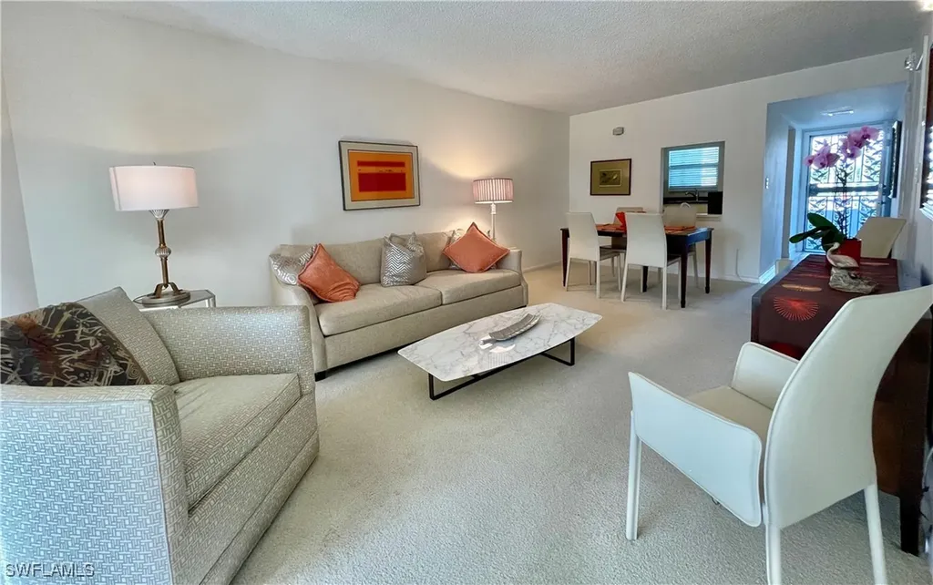 1900 Alamanda Drive Naples FL 34102