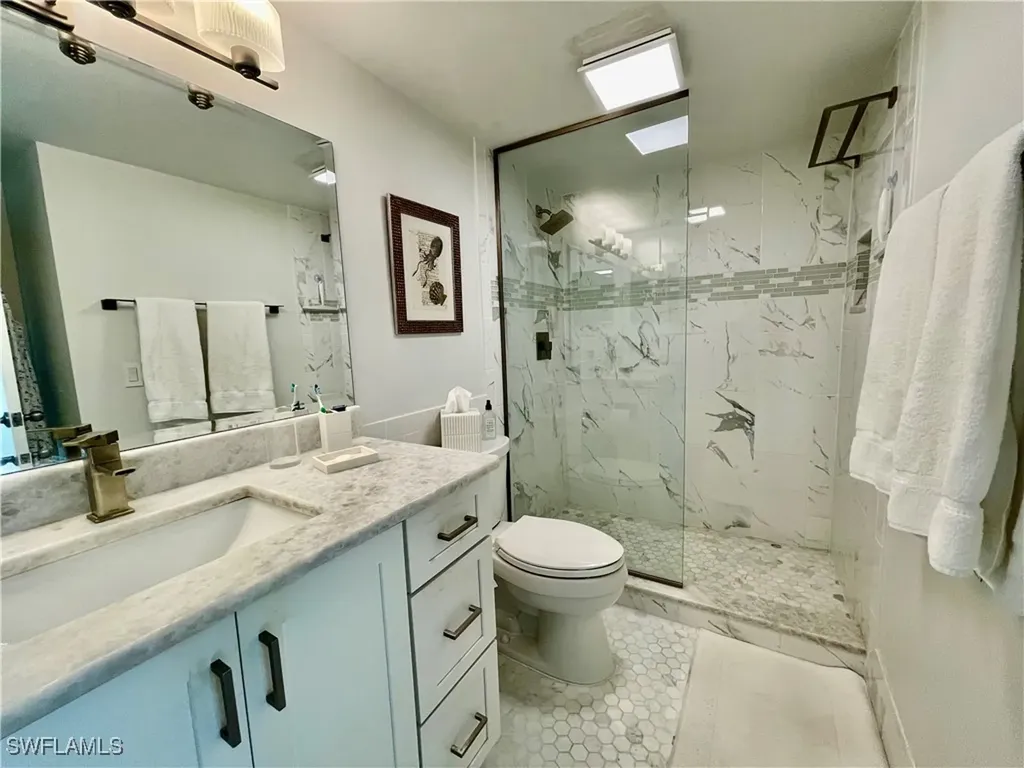 1900 Alamanda Drive Naples FL 34102
