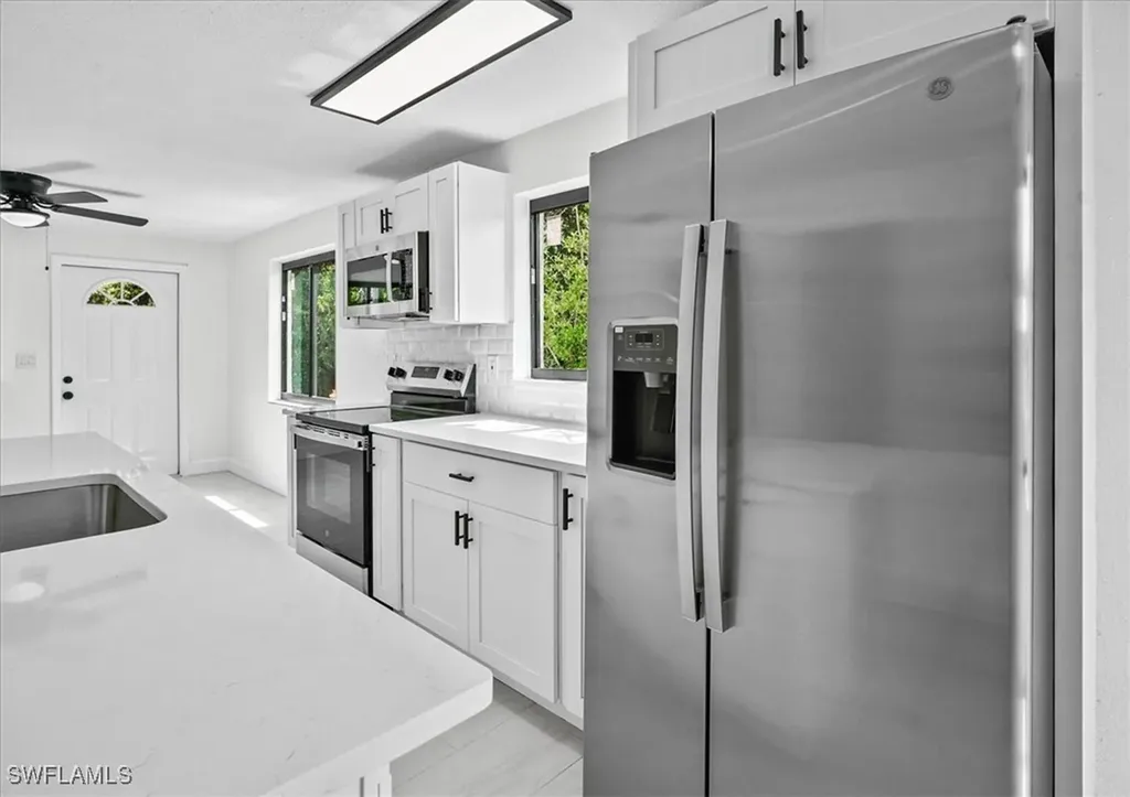 3652 Hibiscus Avenue Naples FL 34104