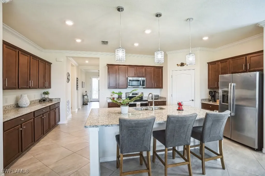 2275 Dancy Street Naples FL 34120