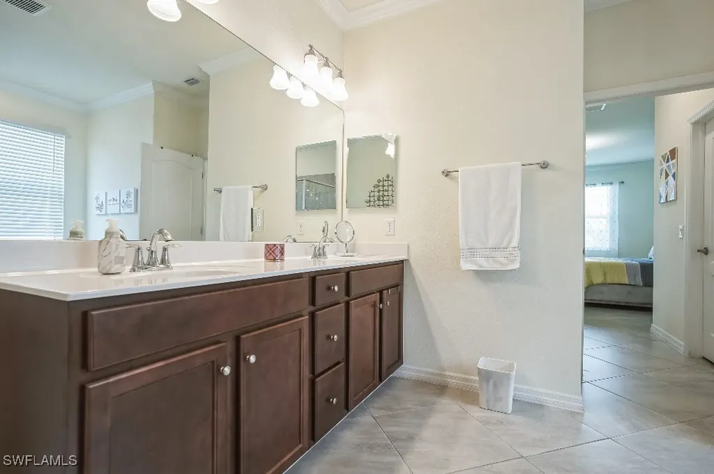 2275 Dancy Street Naples FL 34120