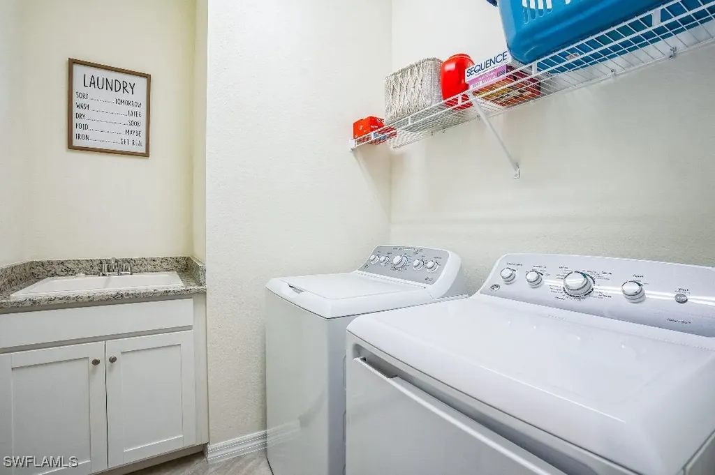 2275 Dancy Street Naples FL 34120