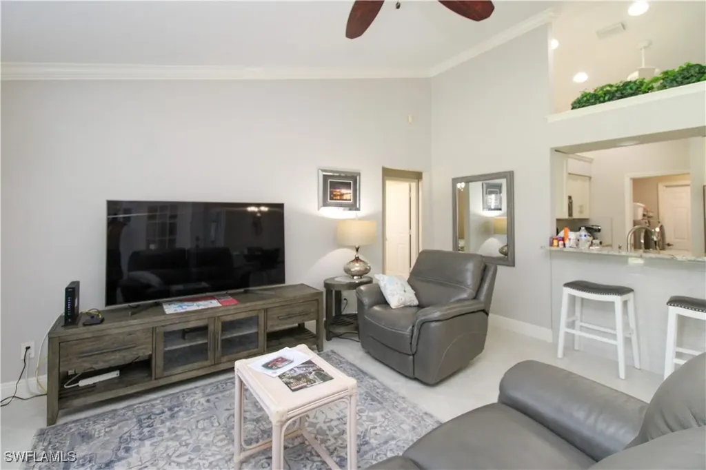 333 Wentworth Court Naples FL 34104