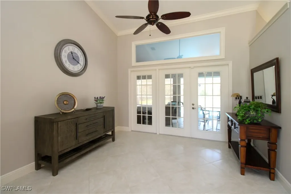 333 Wentworth Court Naples FL 34104