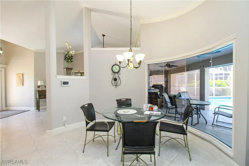 333 Wentworth Court Naples FL 34104