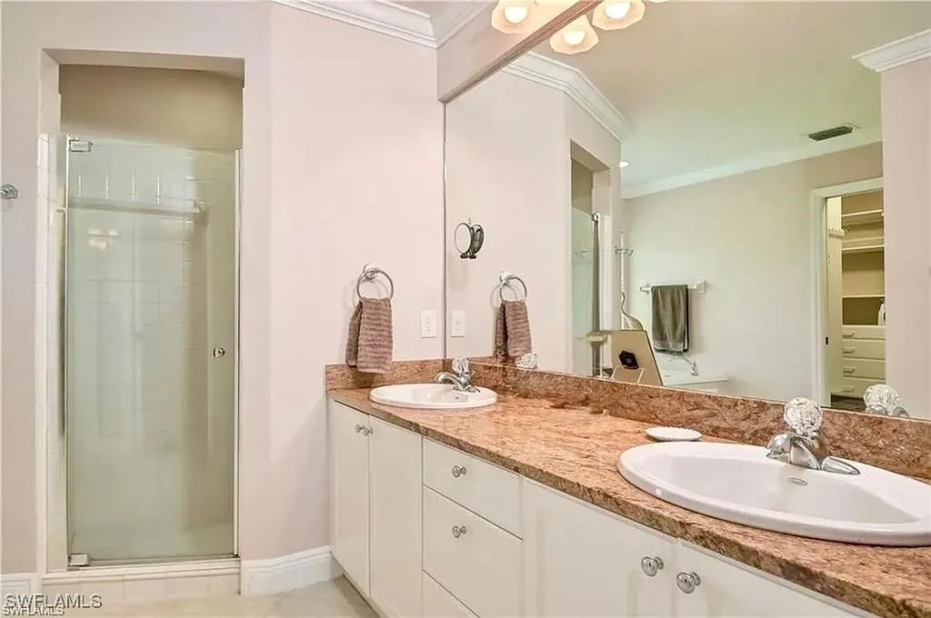 333 Wentworth Court Naples FL 34104