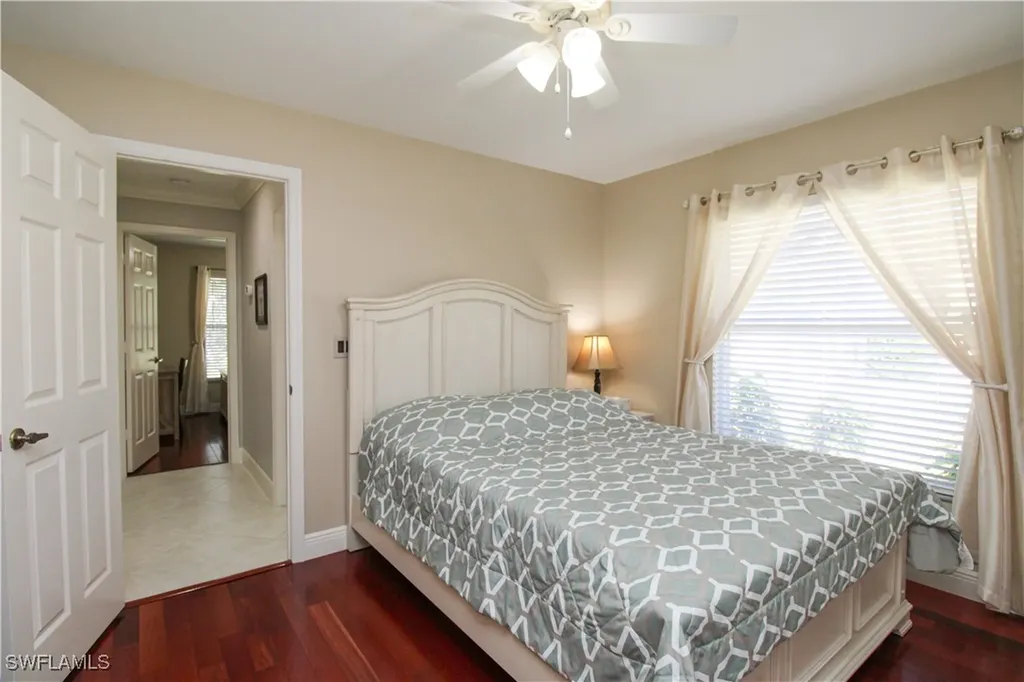 333 Wentworth Court Naples FL 34104