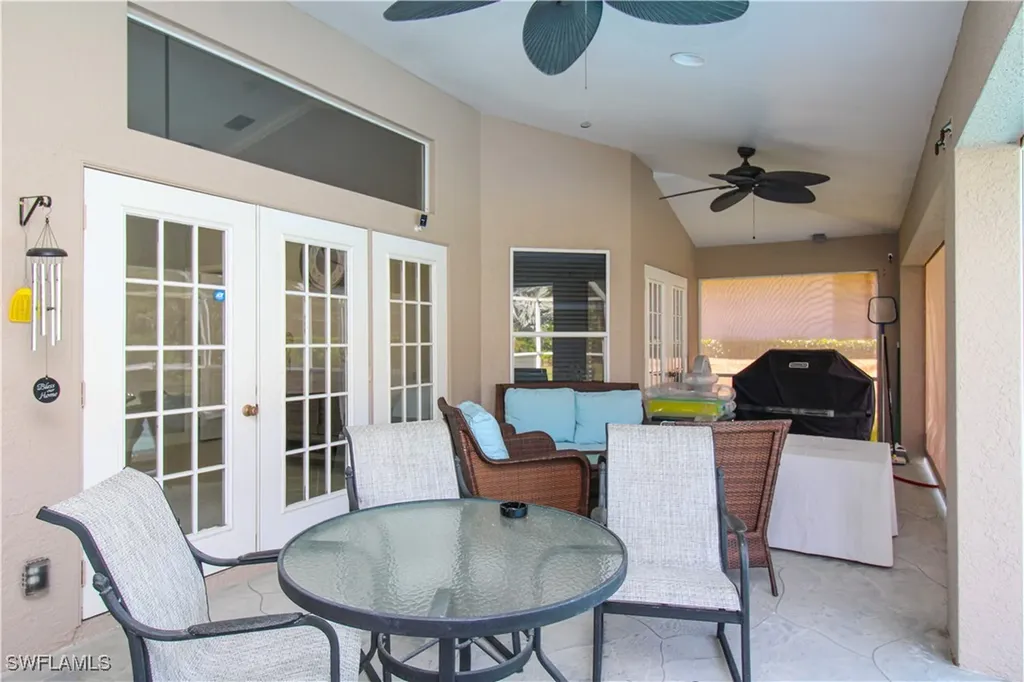 333 Wentworth Court Naples FL 34104