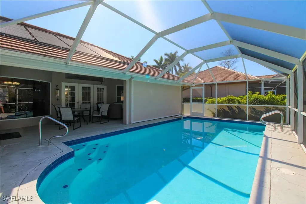 333 Wentworth Court Naples FL 34104