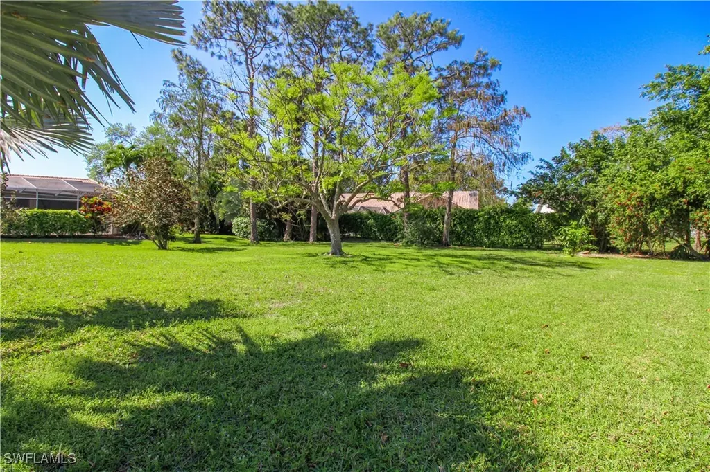 333 Wentworth Court Naples FL 34104