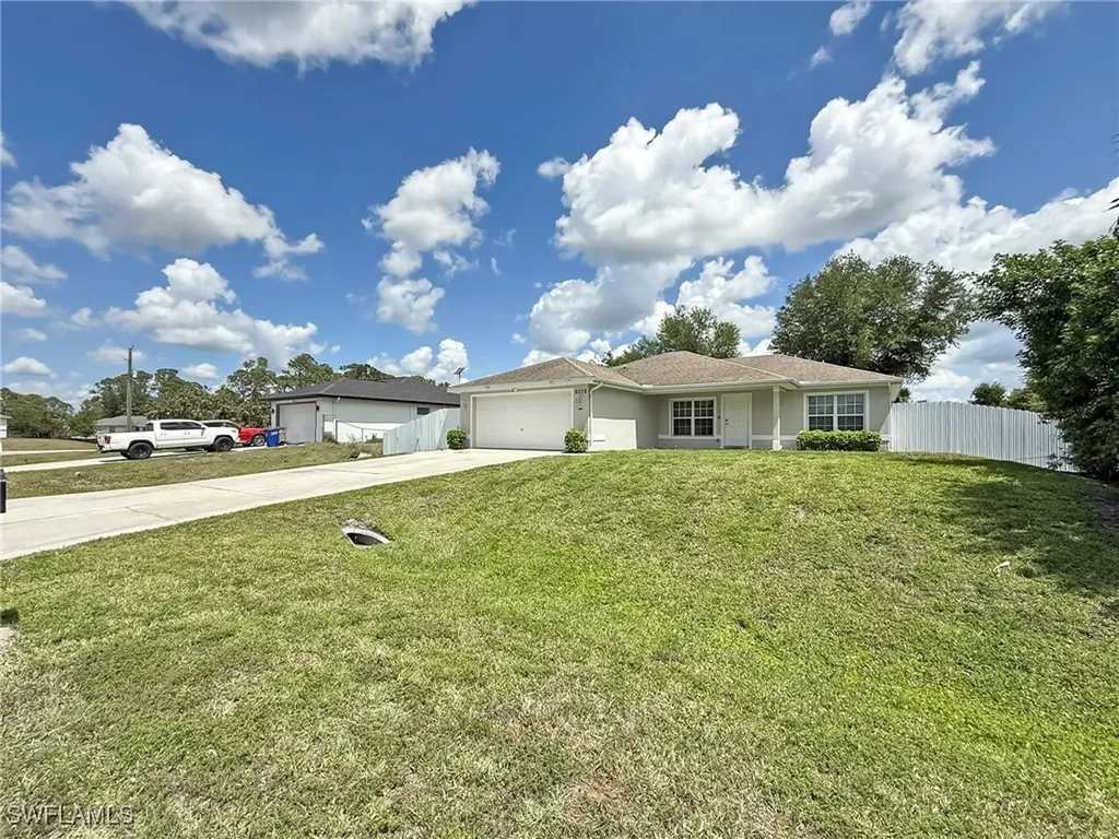 6078 Latimer Avenue Fort Myers FL 33905