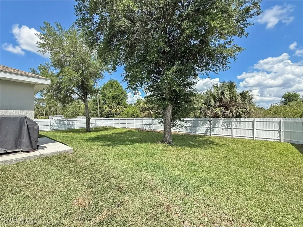 6078 Latimer Avenue Fort Myers FL 33905