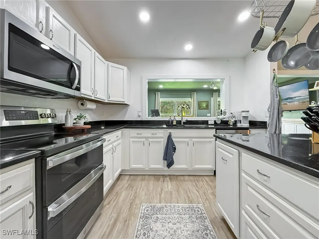 6078 Latimer Avenue Fort Myers FL 33905