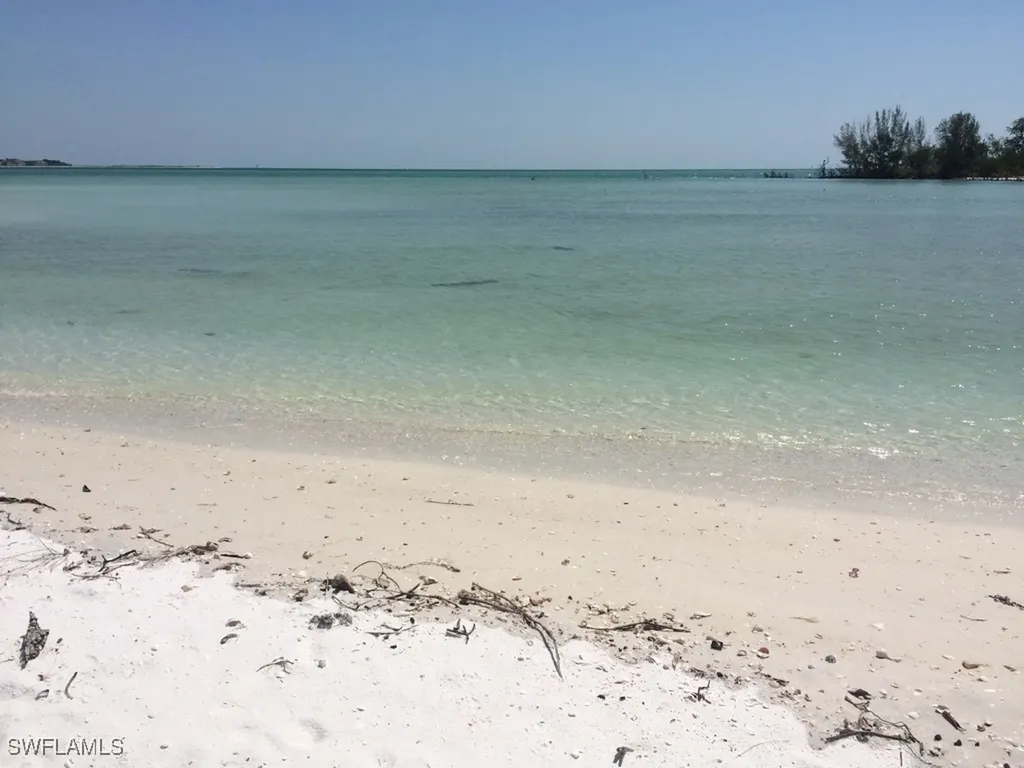 147 Capri Boulevard Naples FL 34113