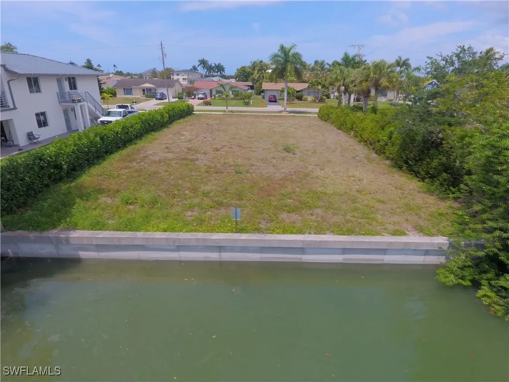 147 Capri Boulevard Naples FL 34113
