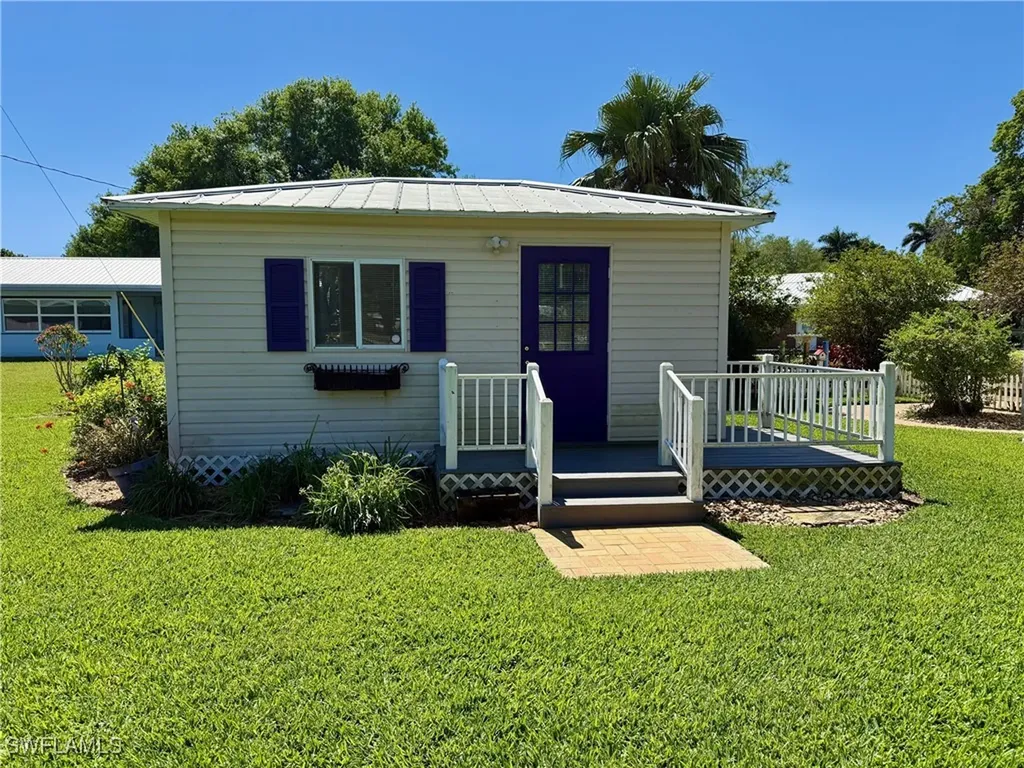 234 W Circle Drive Clewiston FL 33440
