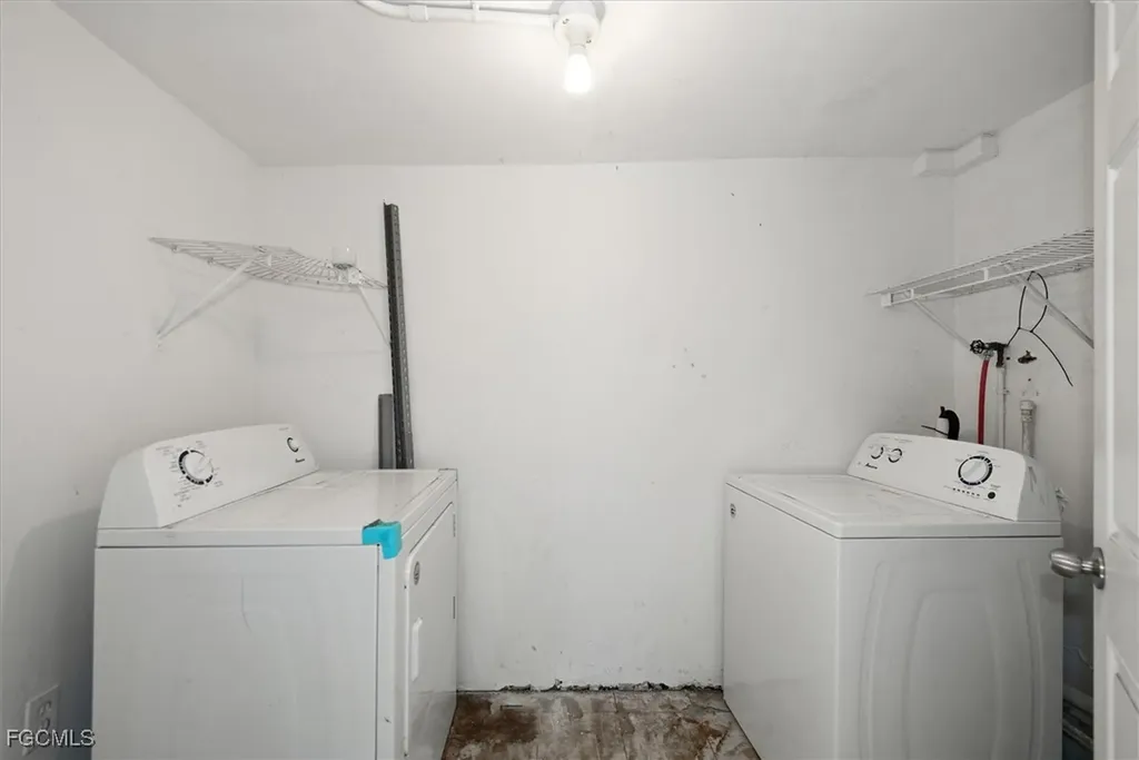 1905 Oakley Avenue Fort Myers FL 33901