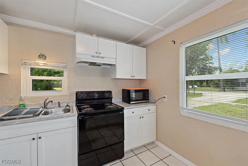 1905 Oakley Avenue Fort Myers FL 33901