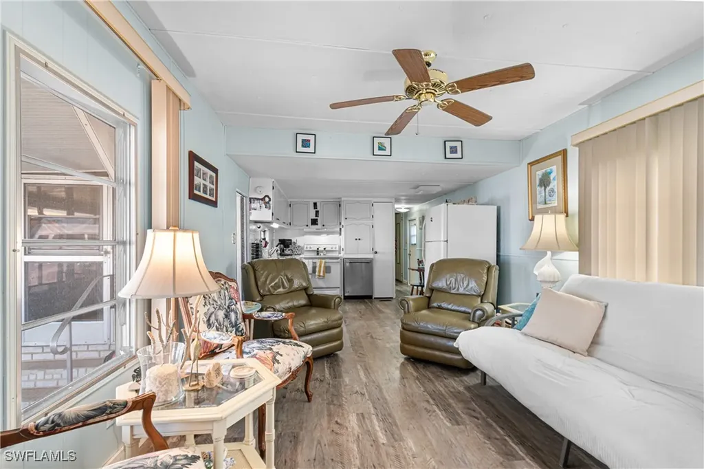 5558 Palm Beach Boulevard Fort Myers FL 33905