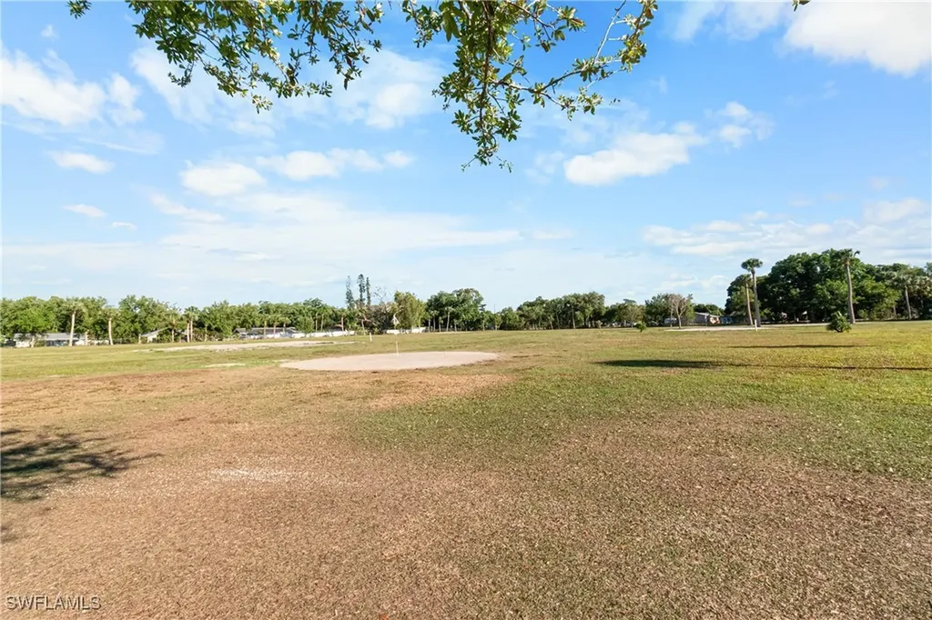 5558 Palm Beach Boulevard Fort Myers FL 33905