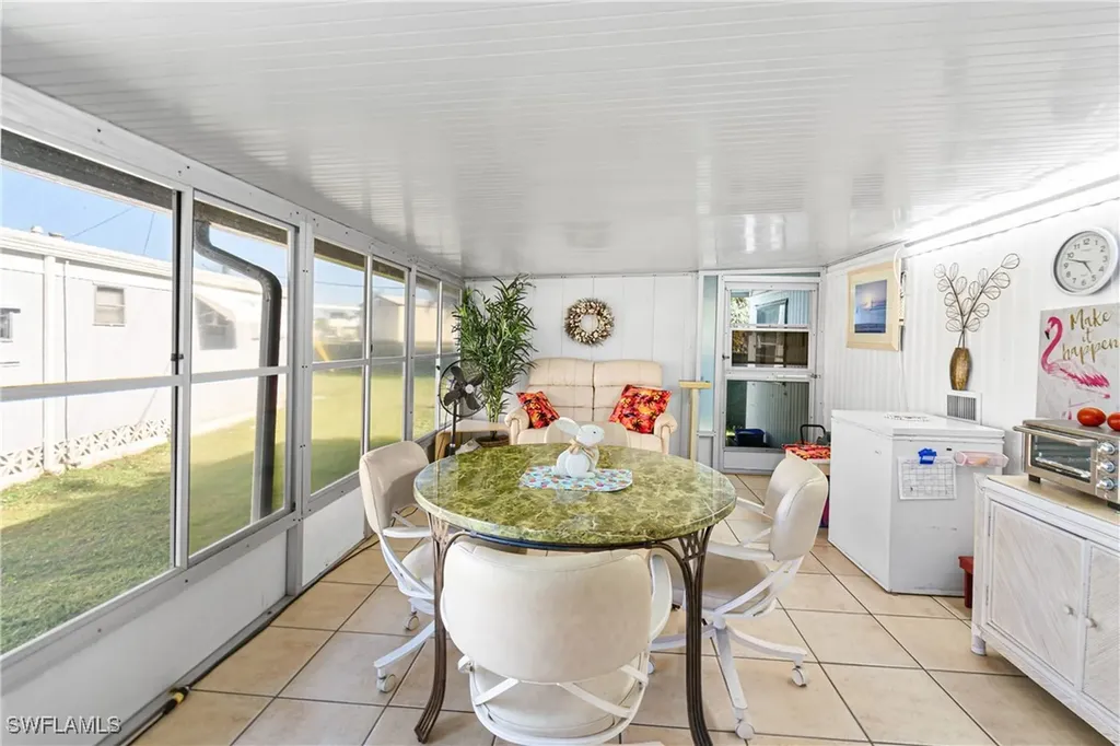 5558 Palm Beach Boulevard Fort Myers FL 33905