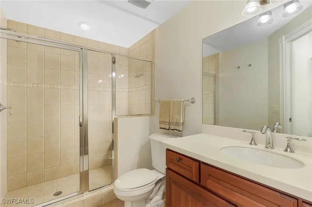 6021 Silver King Boulevard Cape Coral FL 33914