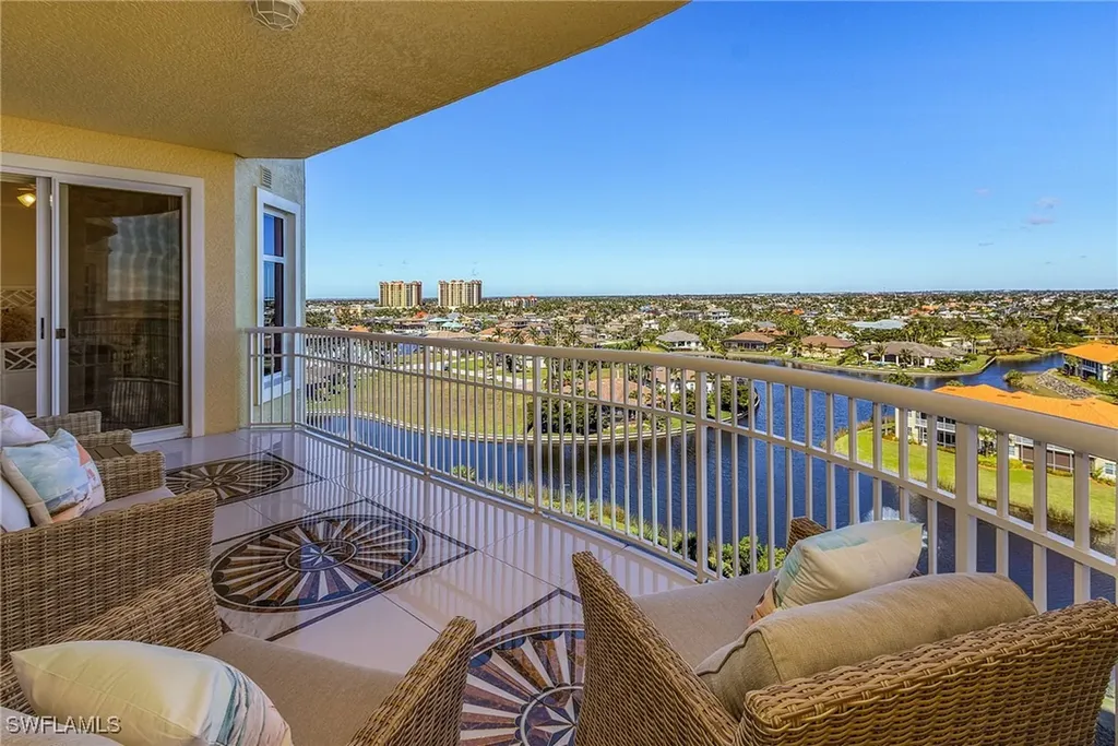 6021 Silver King Boulevard Cape Coral FL 33914