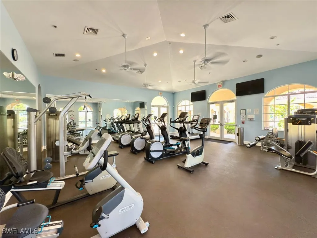 6021 Silver King Boulevard Cape Coral FL 33914