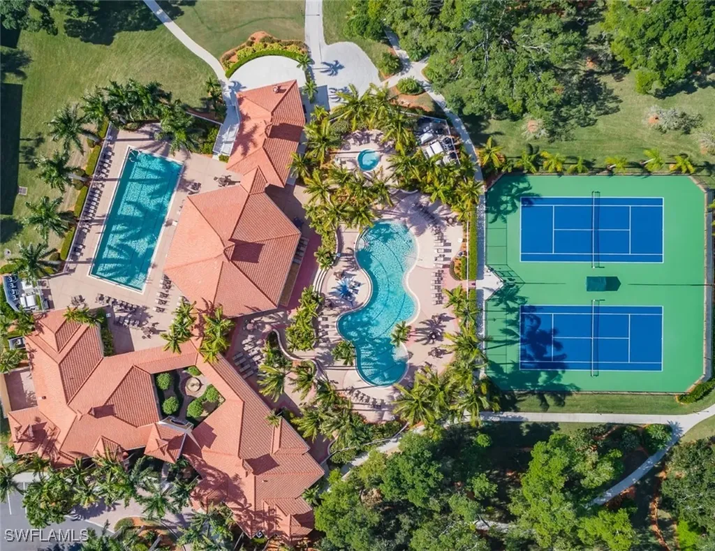 6021 Silver King Boulevard Cape Coral FL 33914