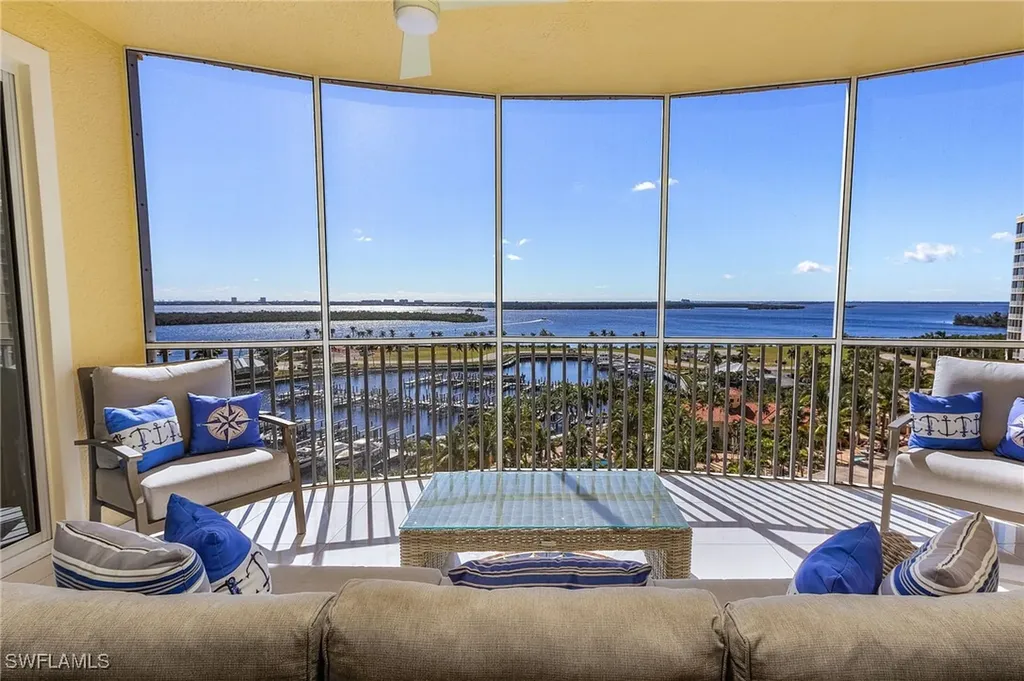 6021 Silver King Boulevard Cape Coral FL 33914